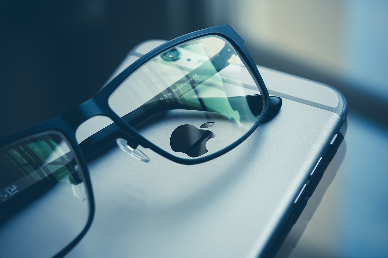 iPhone 8